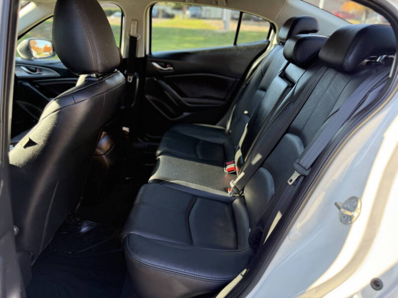 2018 Mazda MAZDA3 Grand Touring