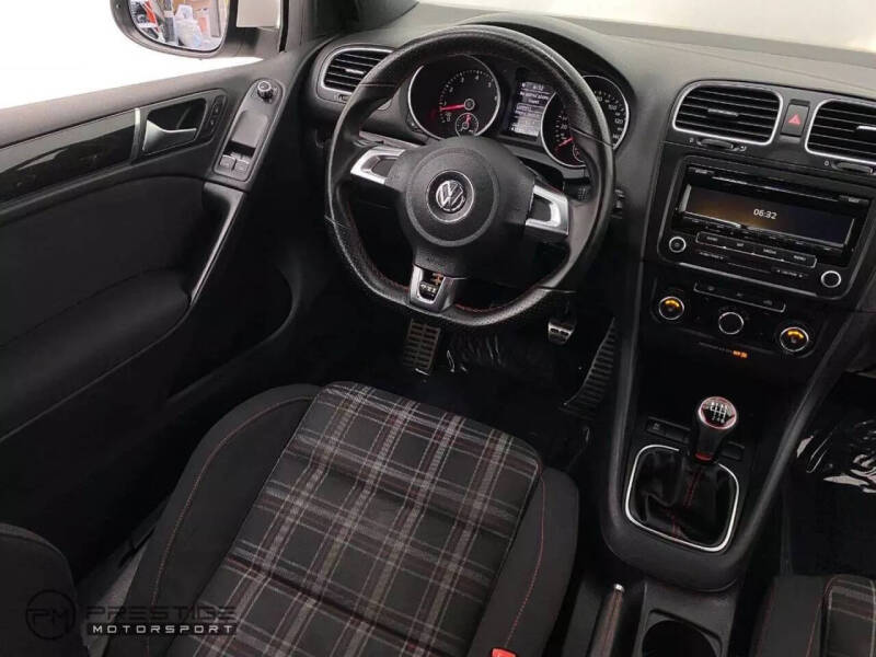2012 Volkswagen GTI Base PZEV