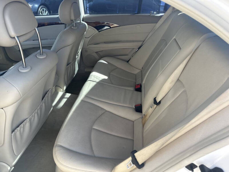 2005 Mercedes-Benz E-Class E 320