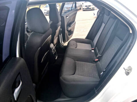 2019 Chrysler 300 Touring