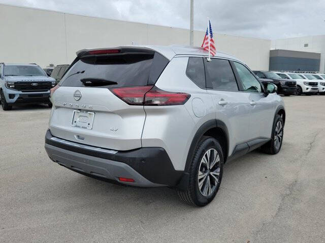 2023 Nissan Rogue SV