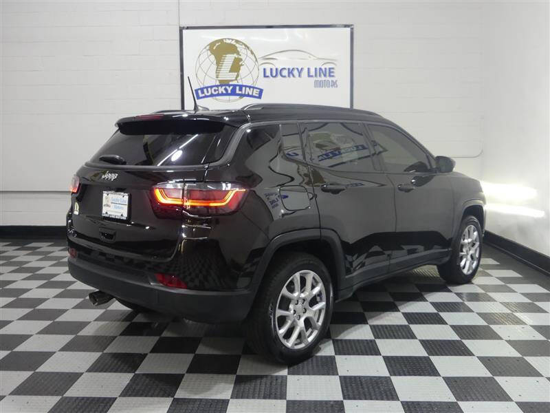 2023 Jeep Compass Latitude Lux