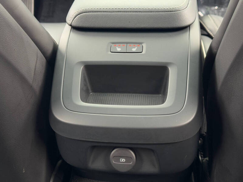 2024 Volvo S60 B5 Plus Black Edition