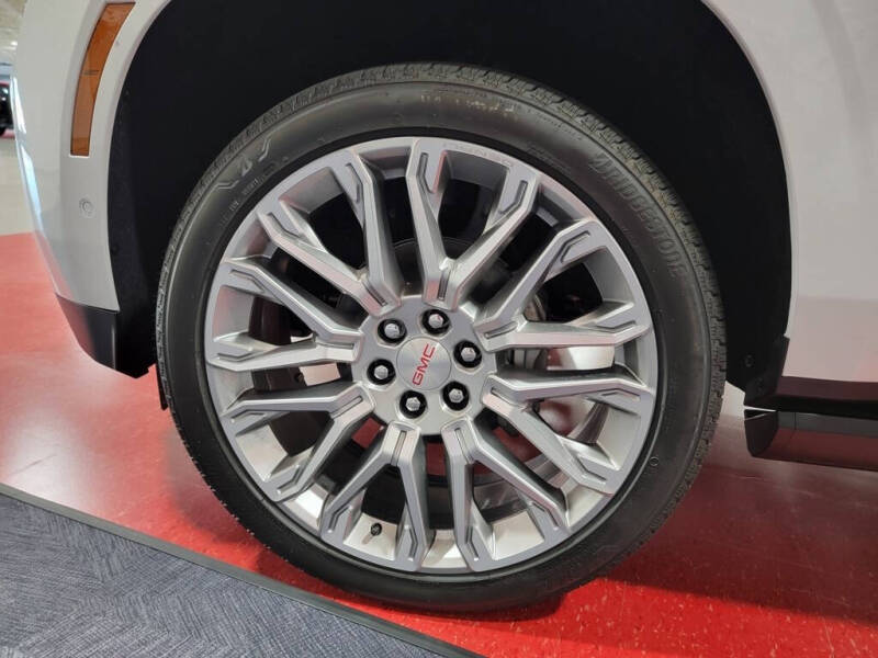 2025 GMC Yukon XL Denali