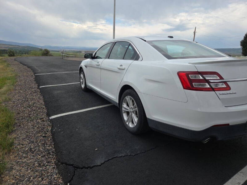 2014 Ford Taurus SEL