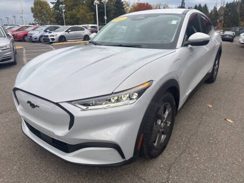 2022 Ford Mustang Mach-E Select