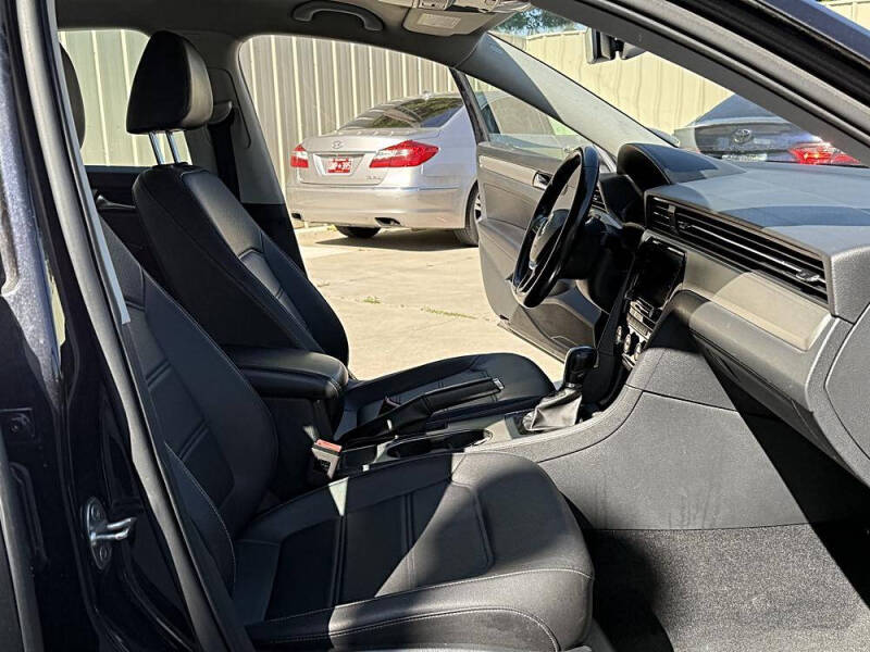 2020 Volkswagen Passat SE