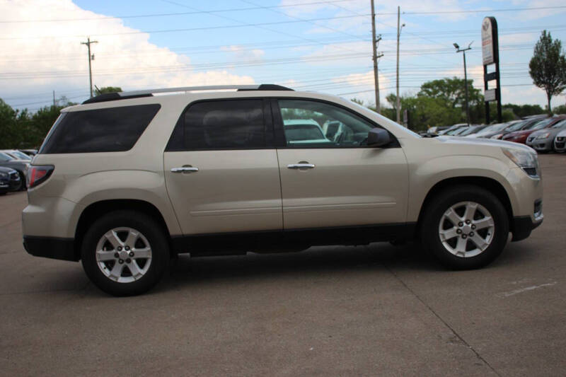 2016 GMC Acadia SLE-2