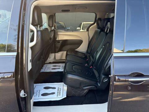 2017 Chrysler Pacifica