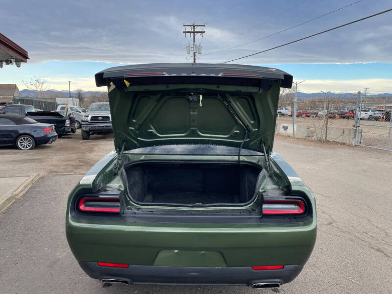 2023 Dodge Challenger SXT