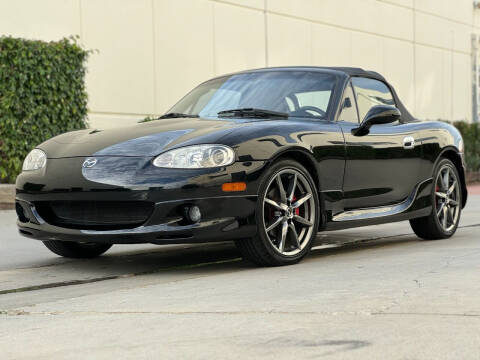 2001 Mazda MX-5 Miata for sale at New City Auto - Retail Inventory in South El Monte CA