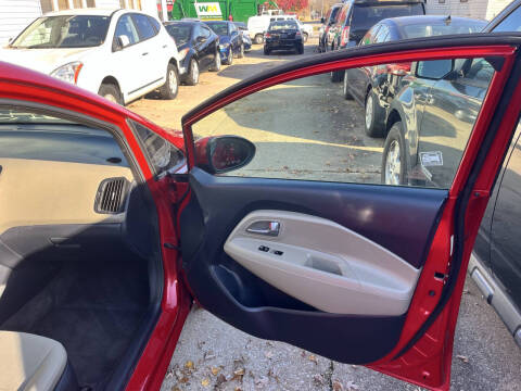 2015 Kia Rio 5-Door LX