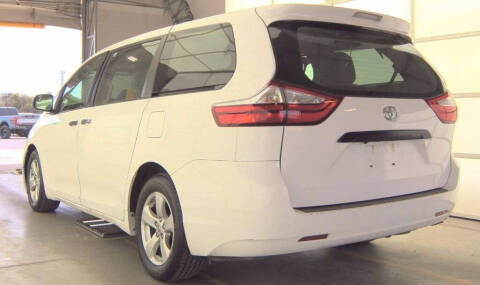 2017 Toyota Sienna L 7-Passenger