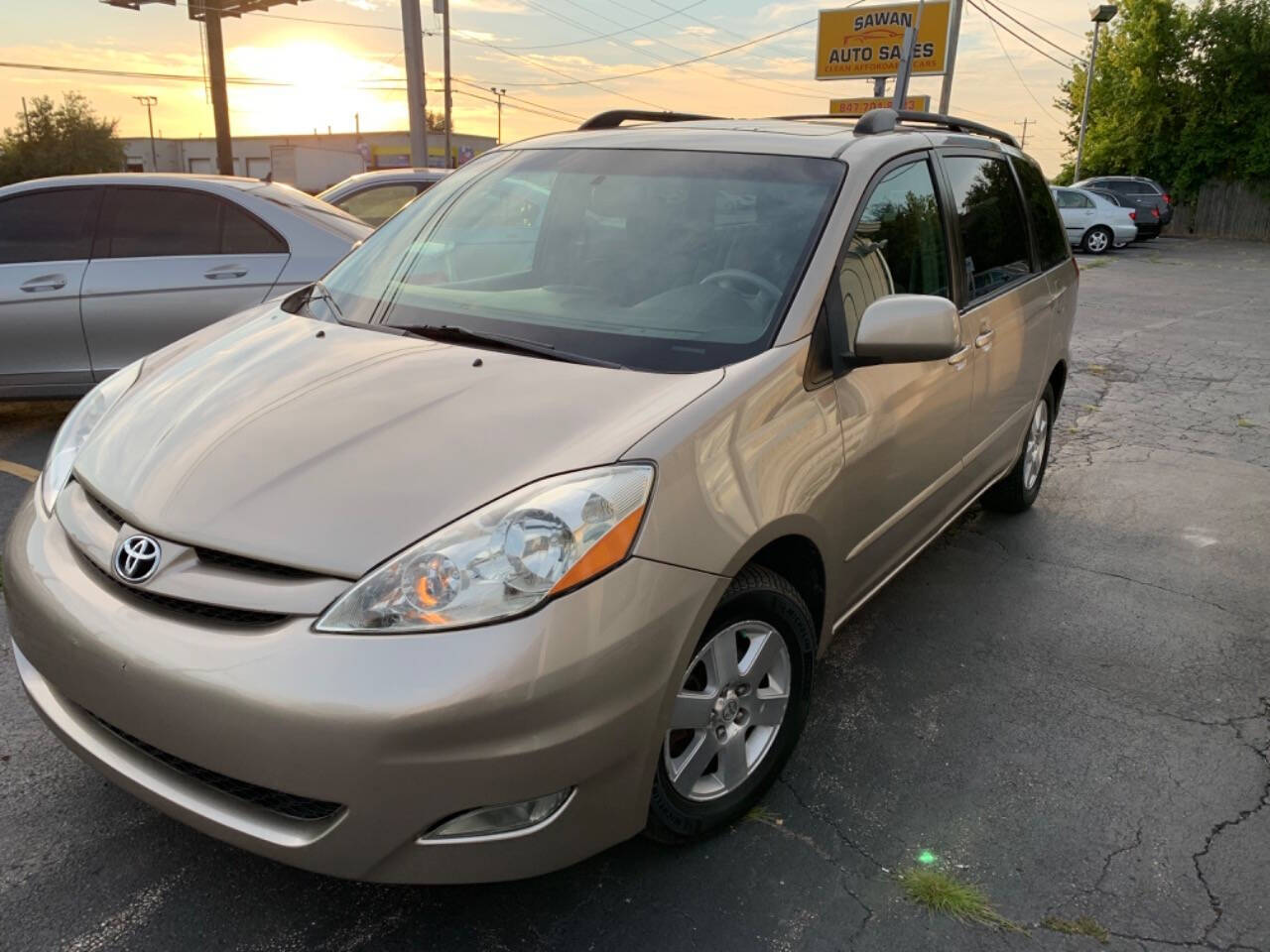 2007 Toyota Sienna for sale at Sawan Auto Sales Inc in Palatine, IL