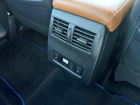 2023 Mitsubishi Outlander PHEV SEL