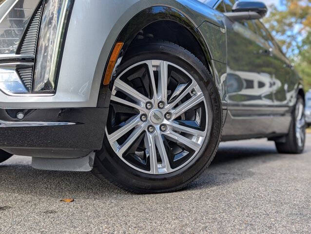 2024 Cadillac LYRIQ Tech