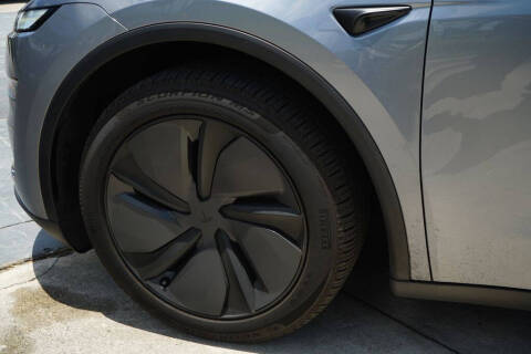 2026 Tesla Model Y Long Range
