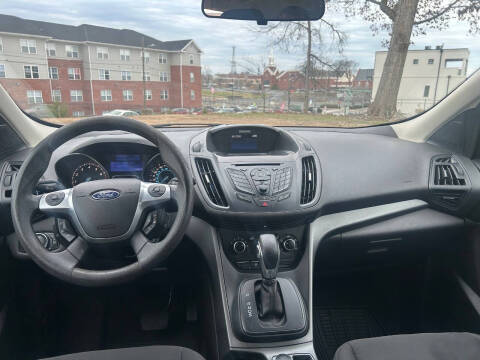2013 Ford Escape S