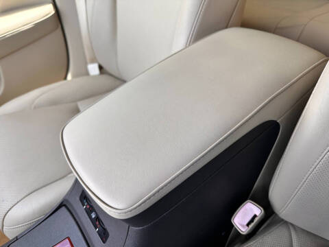 2011 Lexus ES 350