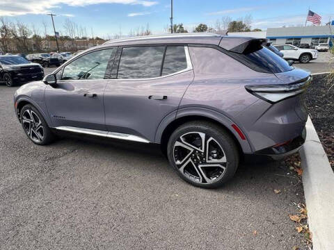 2025 Chevrolet Equinox EV LT 2