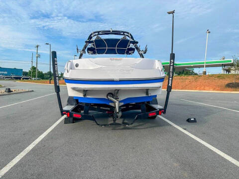 2007 Nautique 210 Team Edition