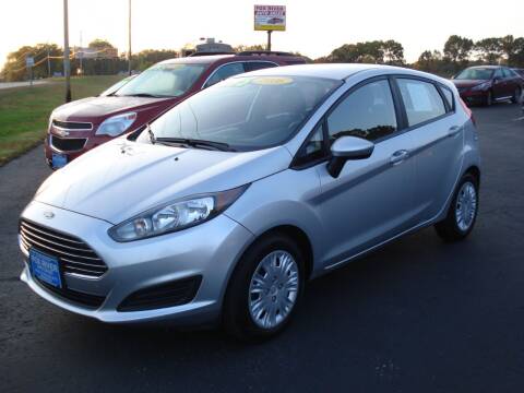 2016 Ford Fiesta for sale at Fox River Auto Sales in Princeton WI