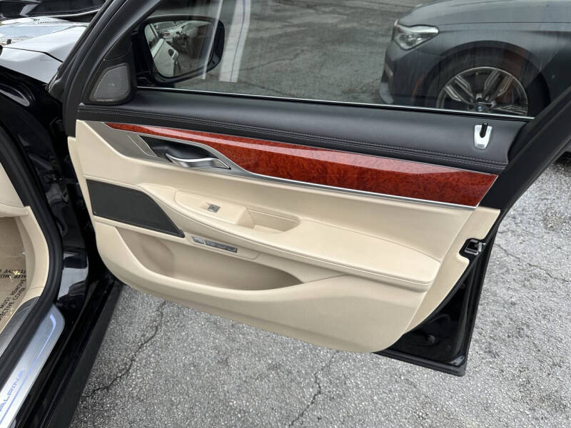 2017 BMW 7 Series ALPINA B7 xDrive