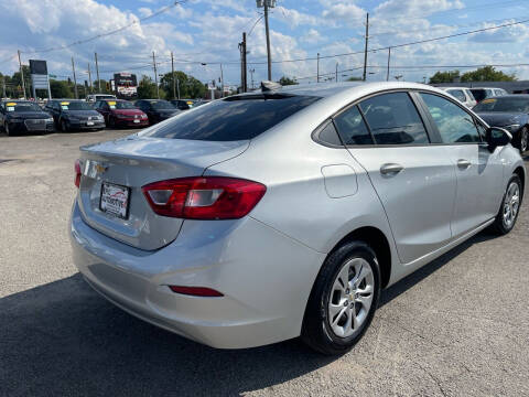 2017 Chevrolet Cruze LS Auto