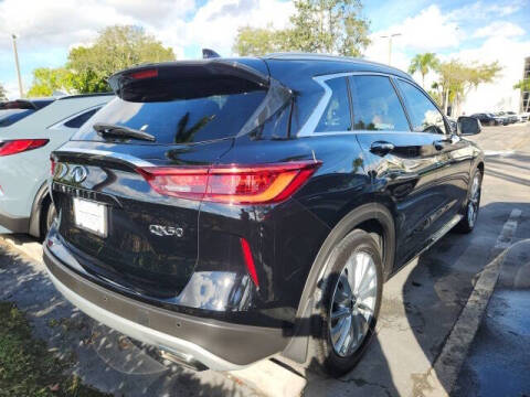 2025 Infiniti QX50 Luxe