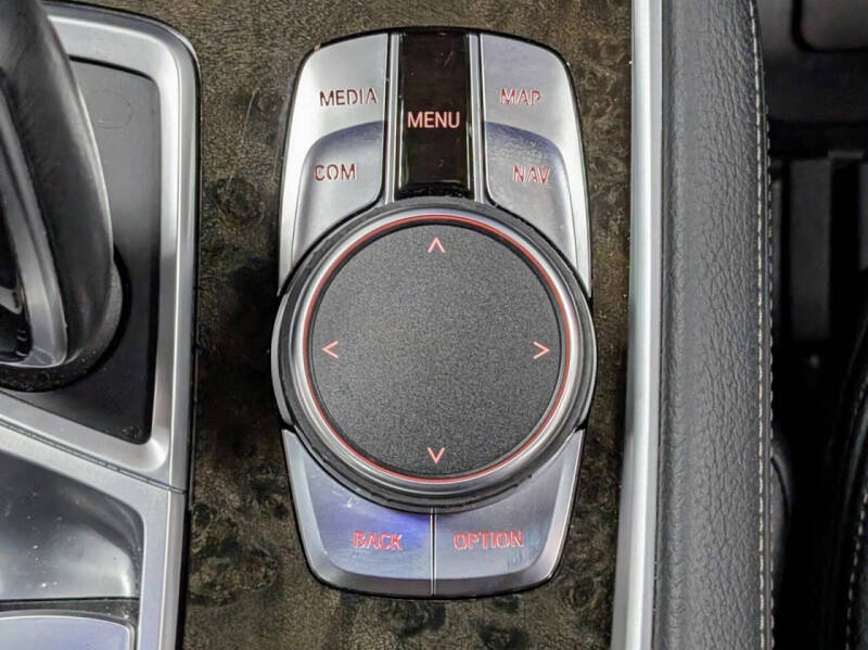 2018 BMW 7 Series 740e xDrive iPerformance