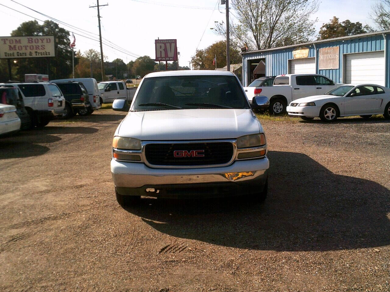 White 2000 GMC Sierra 1500 SLE 3dr SLE Extended Cab SB 2