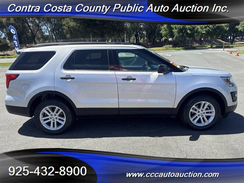 2016 Ford Explorer