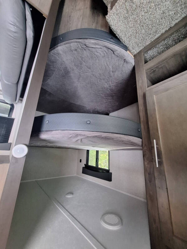 2021 Forest River Viking 262bhs