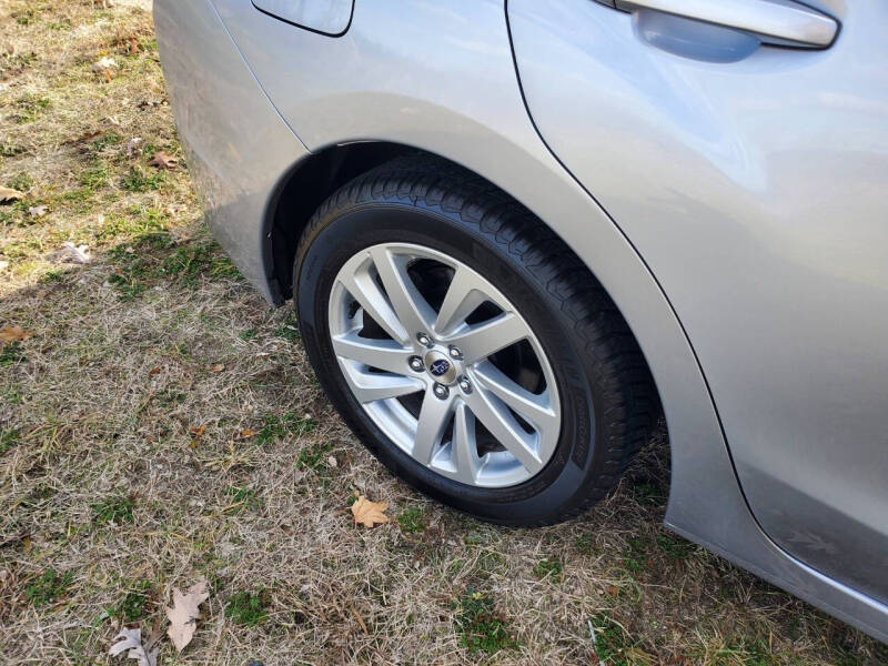 2015 Subaru Impreza 2.0i Premium