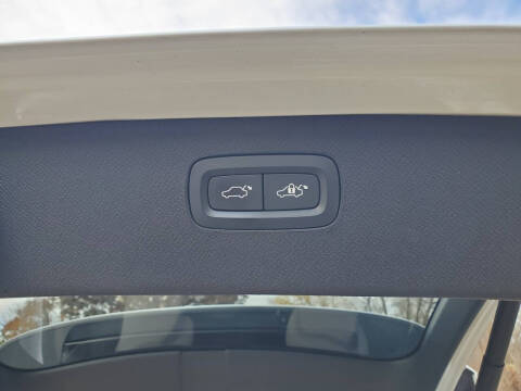 2017 Volvo XC90 T6 Inscription