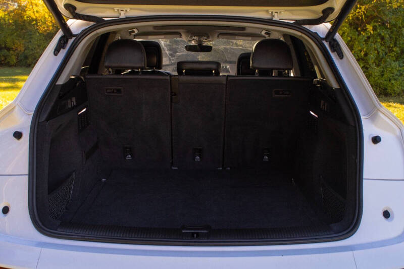 2021 Audi Q5 quattro Premium 45 TFSI