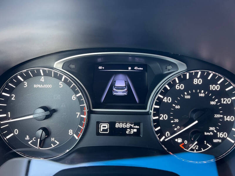 2015 Nissan Pathfinder SL