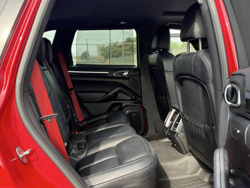 2016 Porsche Cayenne