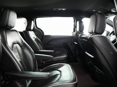 2019 Chrysler Pacifica Hybrid Limited