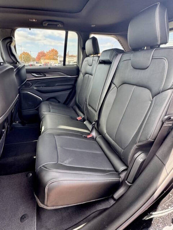 2025 Jeep Grand Cherokee Overland