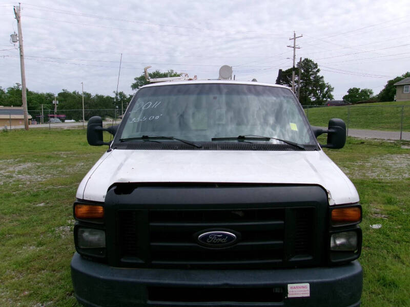 2011 Ford E-Series E-250