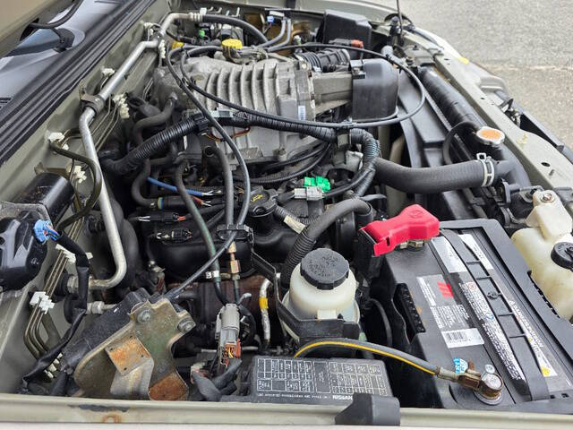 2004 Nissan Frontier SC-V6