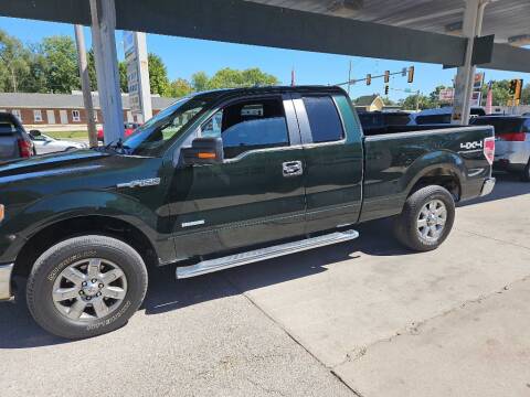 2013 Ford F-150 for sale at SpringField Select Autos in Springfield IL
