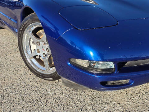 2004 Chevrolet Corvette