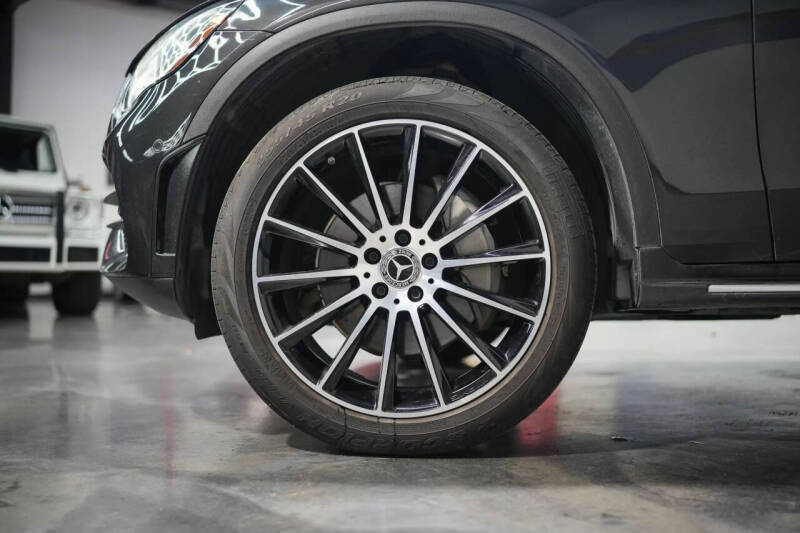 2021 Mercedes-Benz GLC GLC 300