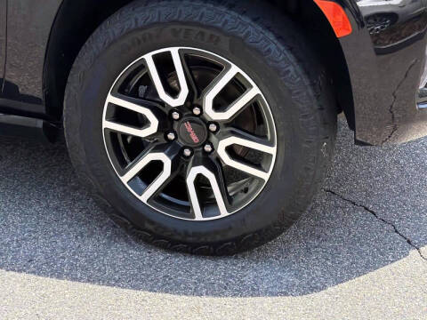 2023 GMC Yukon AT4