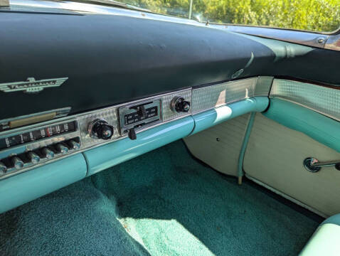 1955 Ford Thunderbird