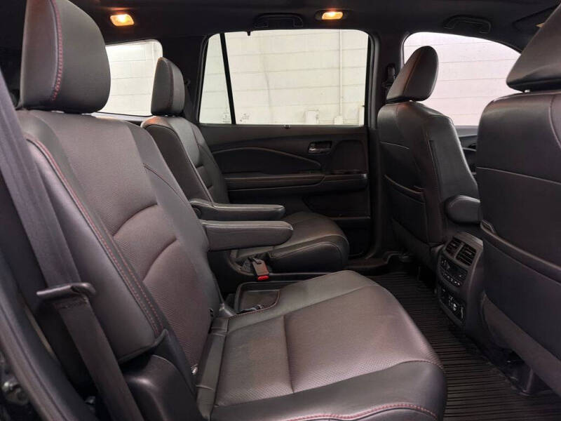 2022 Honda Pilot Black Edition