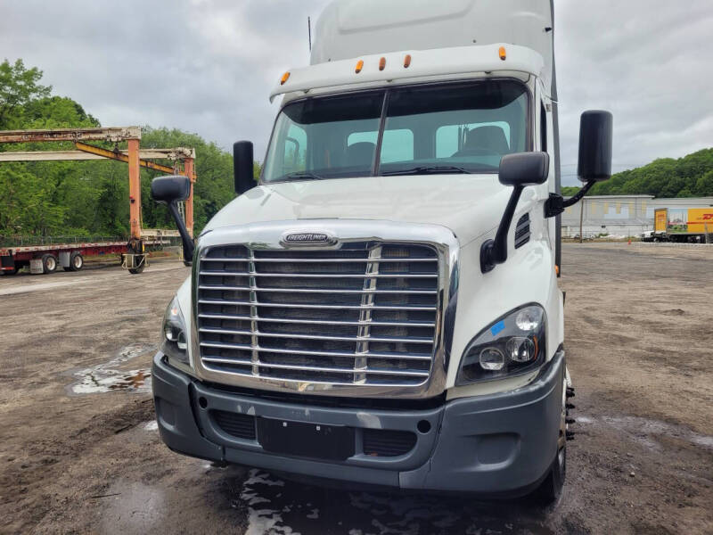 2015 Freightliner Cascadia