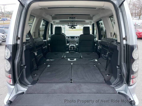 2016 Land Rover LR4 HSE LUX